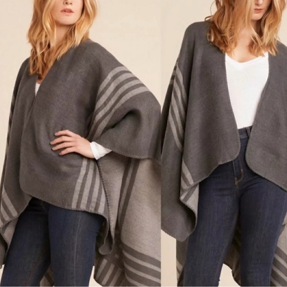 BB Dakota Gray Striped Plaid Blanket Cape Poncho Shawl Women's One Size - Picture 2 of 7